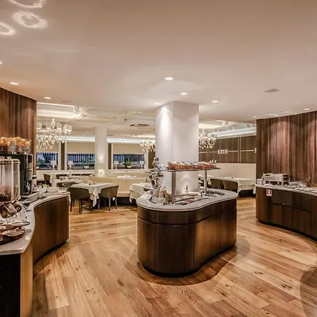 Hotel Hotiday Collection - Ortisei
